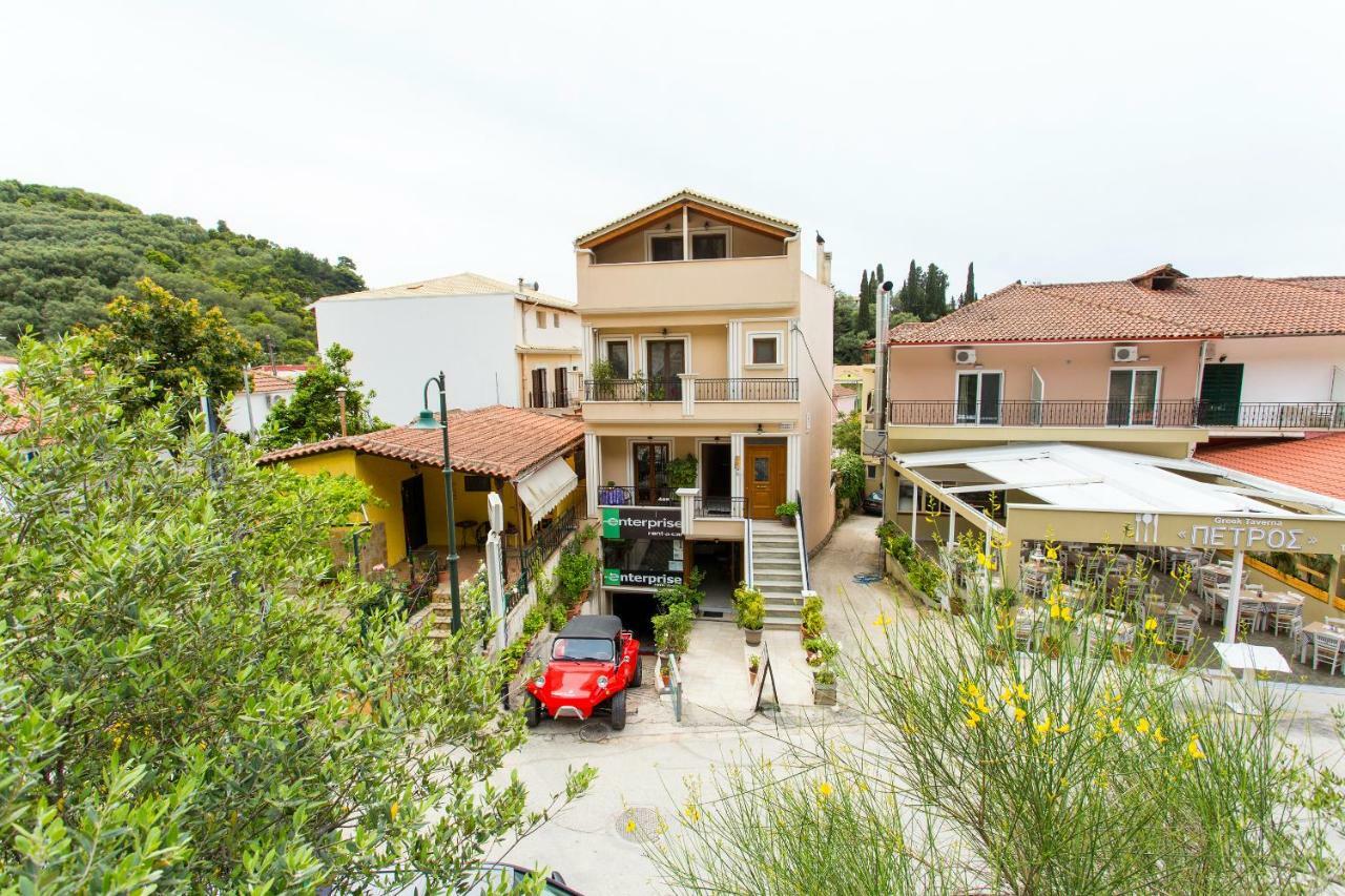 Sandra'S Studios Parga Exterior photo